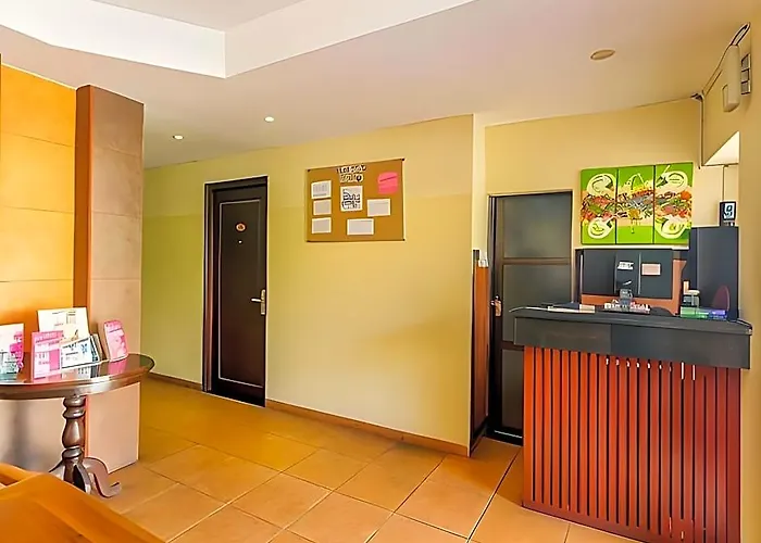 Konukevi Sari House 2*