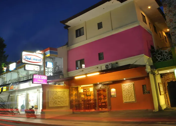 Sari House Konukevi 2*